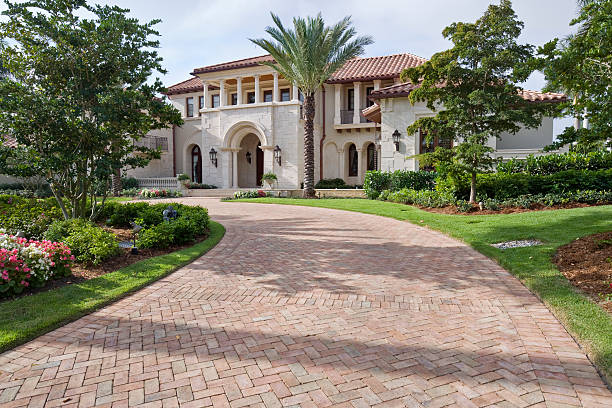 Best Driveway Paving Contractor  in Lexington Park, MD